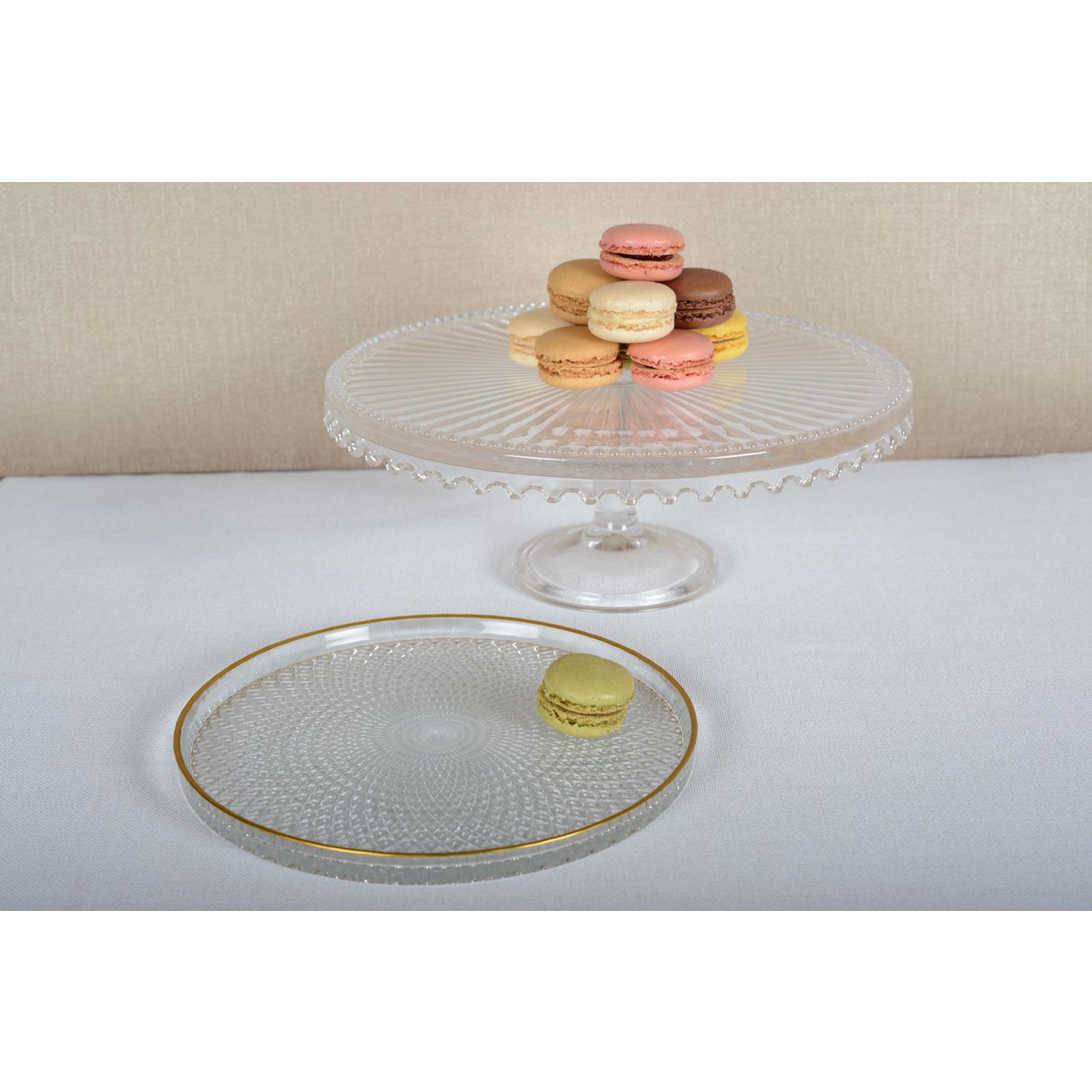 Glass cake stand with foot