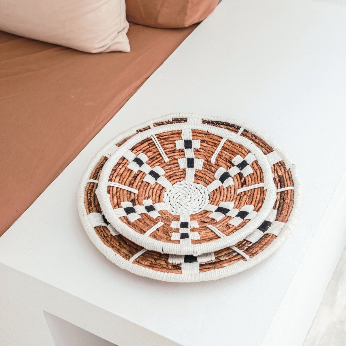 Wall Decor & Bowl TAMAN made of Banana Fiber