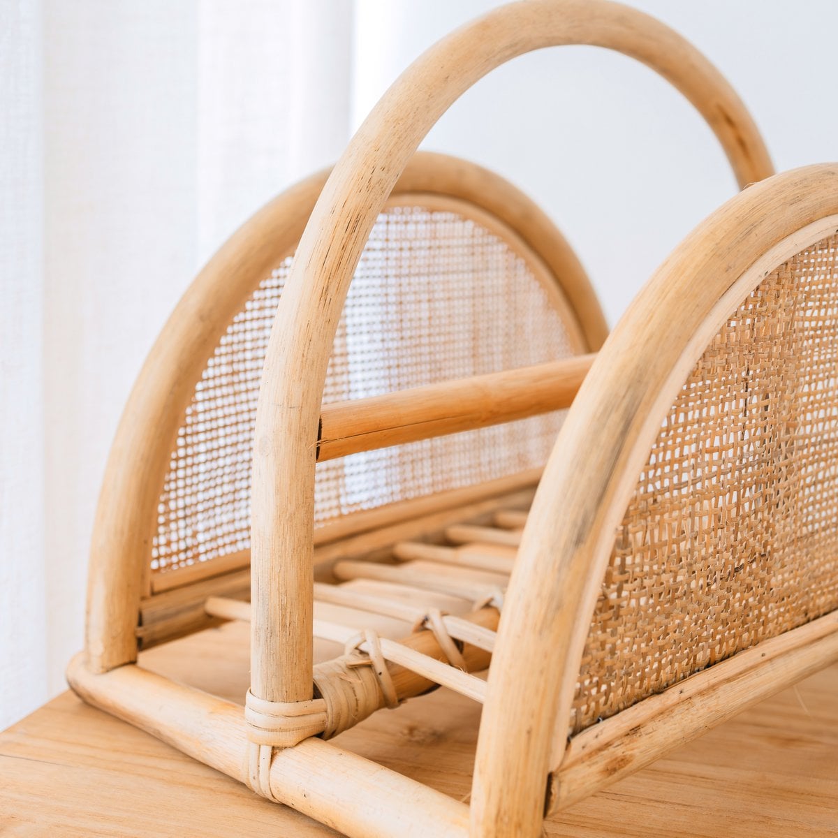 Rattan-Zeitungsständer ALOR 2 Fächer