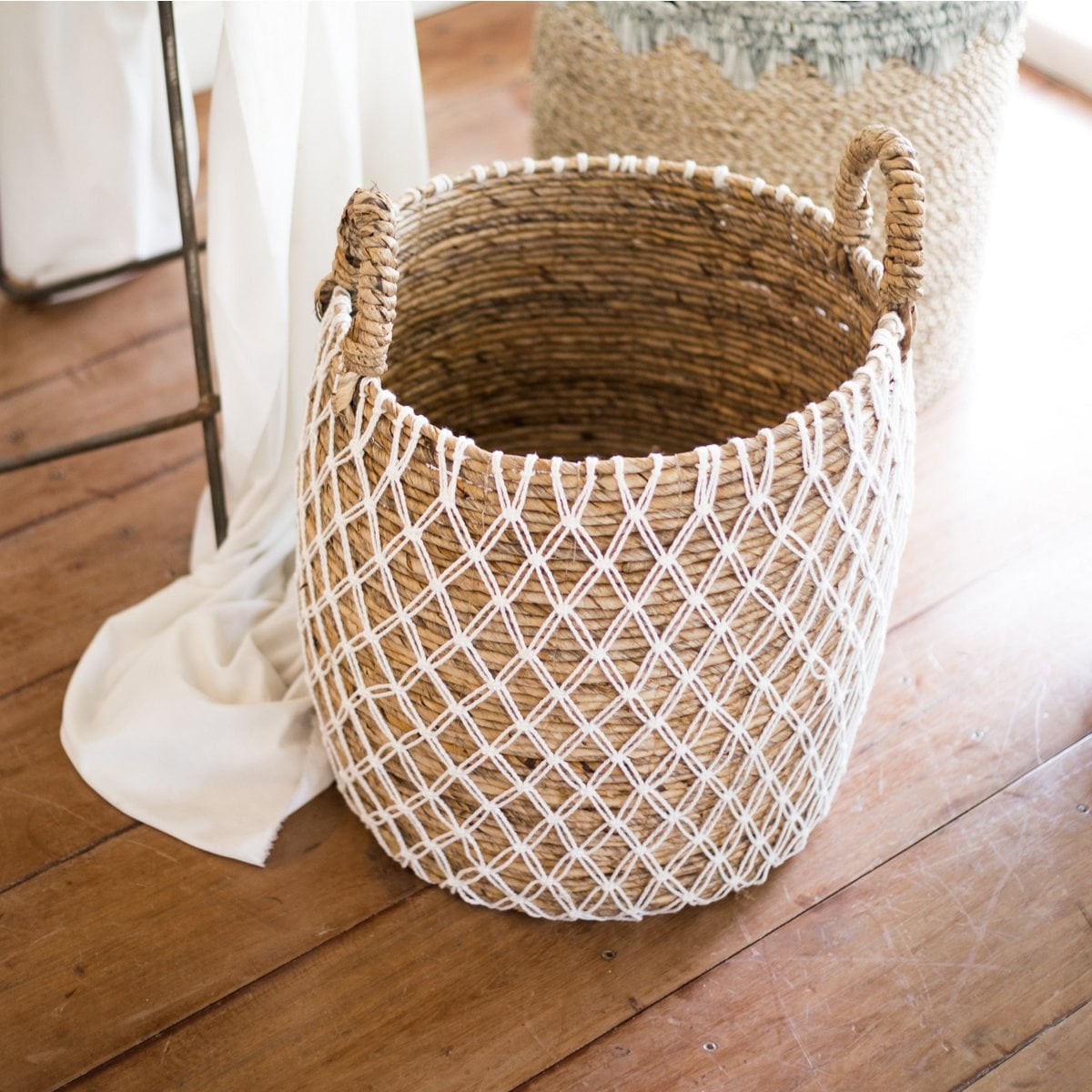 Storage basket KUBU made of banana fibre