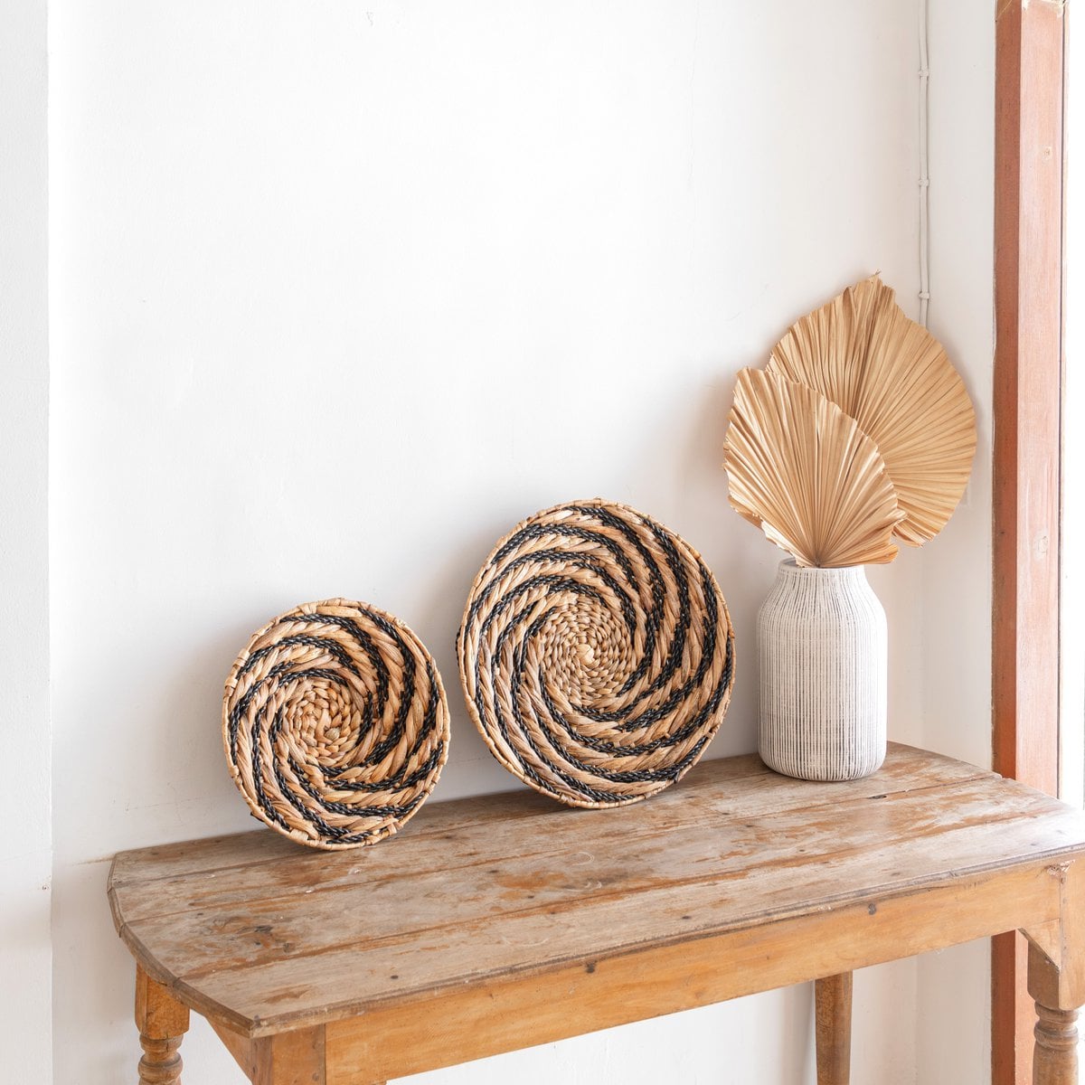 Wanddekor & Schale BANDUNG aus Wasserhyazinthe
