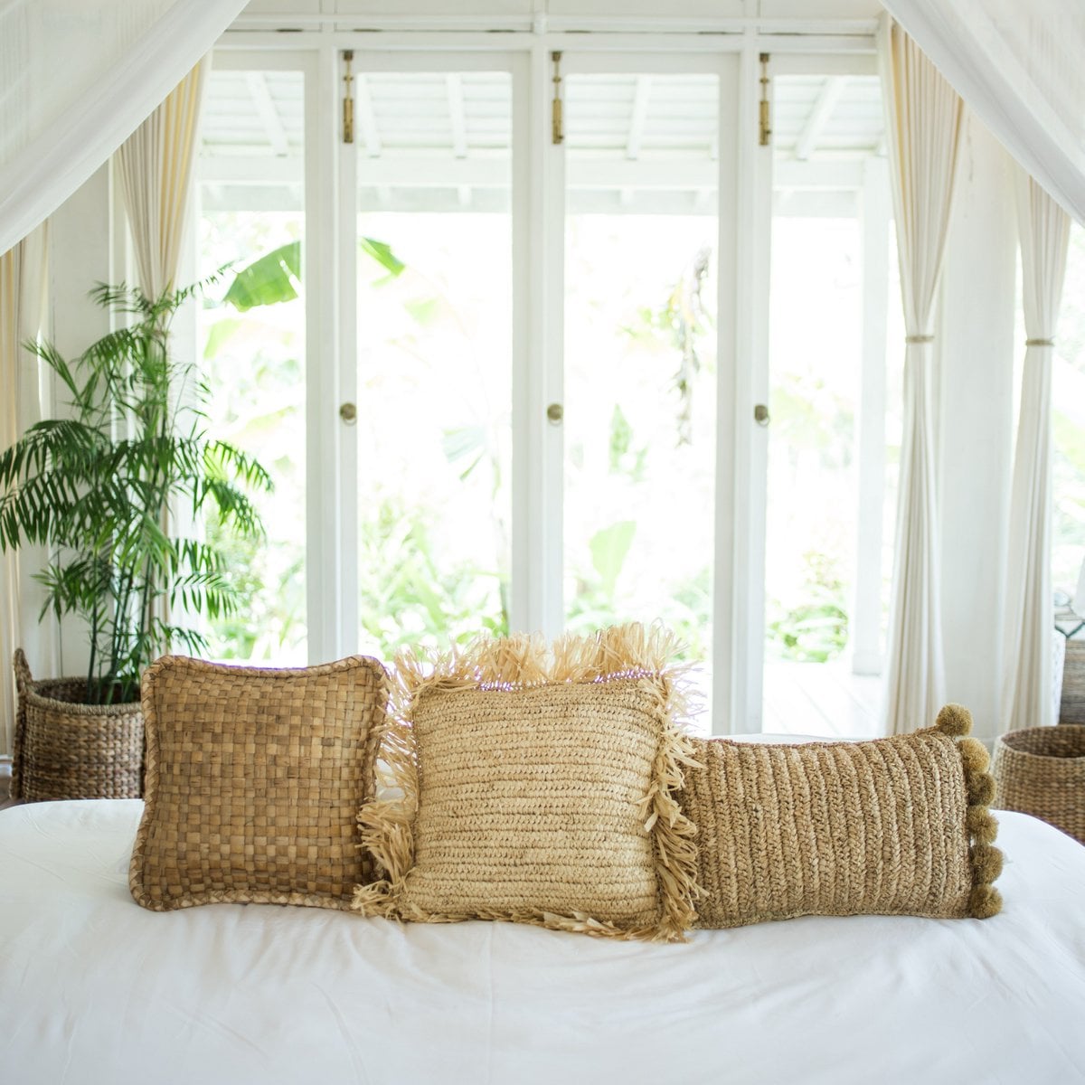 Bastkissen SANUR mit Pompons