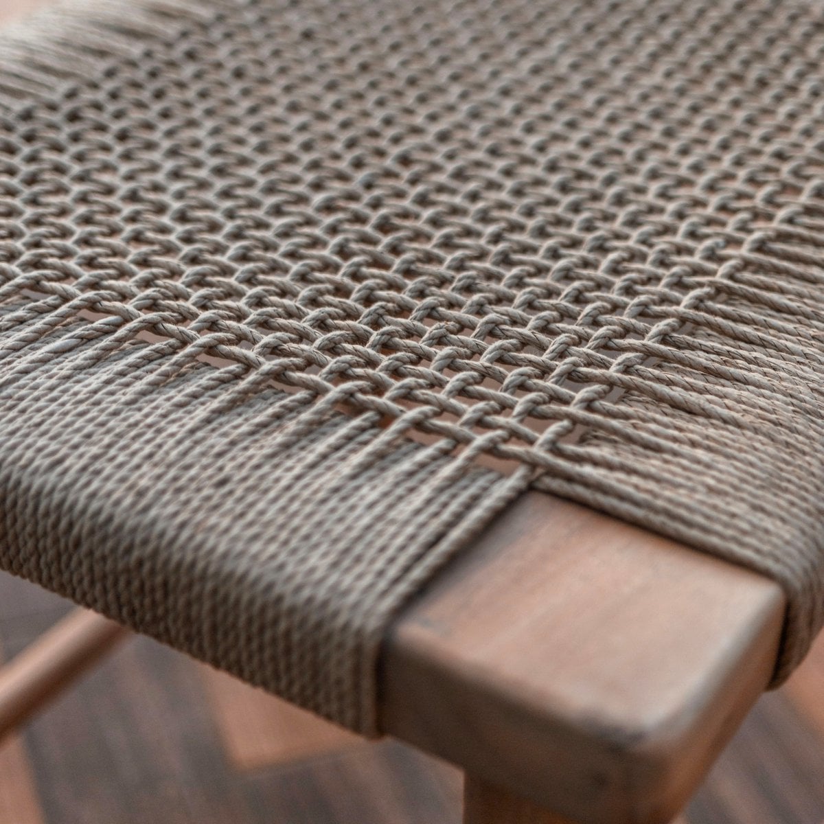 Wooden Stool SUNDA Trembesi