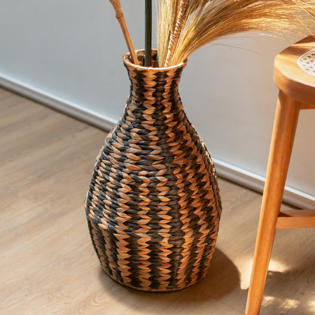 Floor Vase DAYANA Water Hyacinth Natural/Black 50 cm