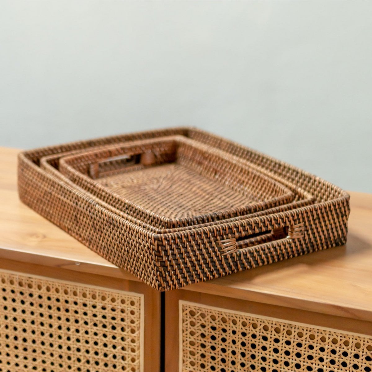 Tablett AMAHAI aus Rattan