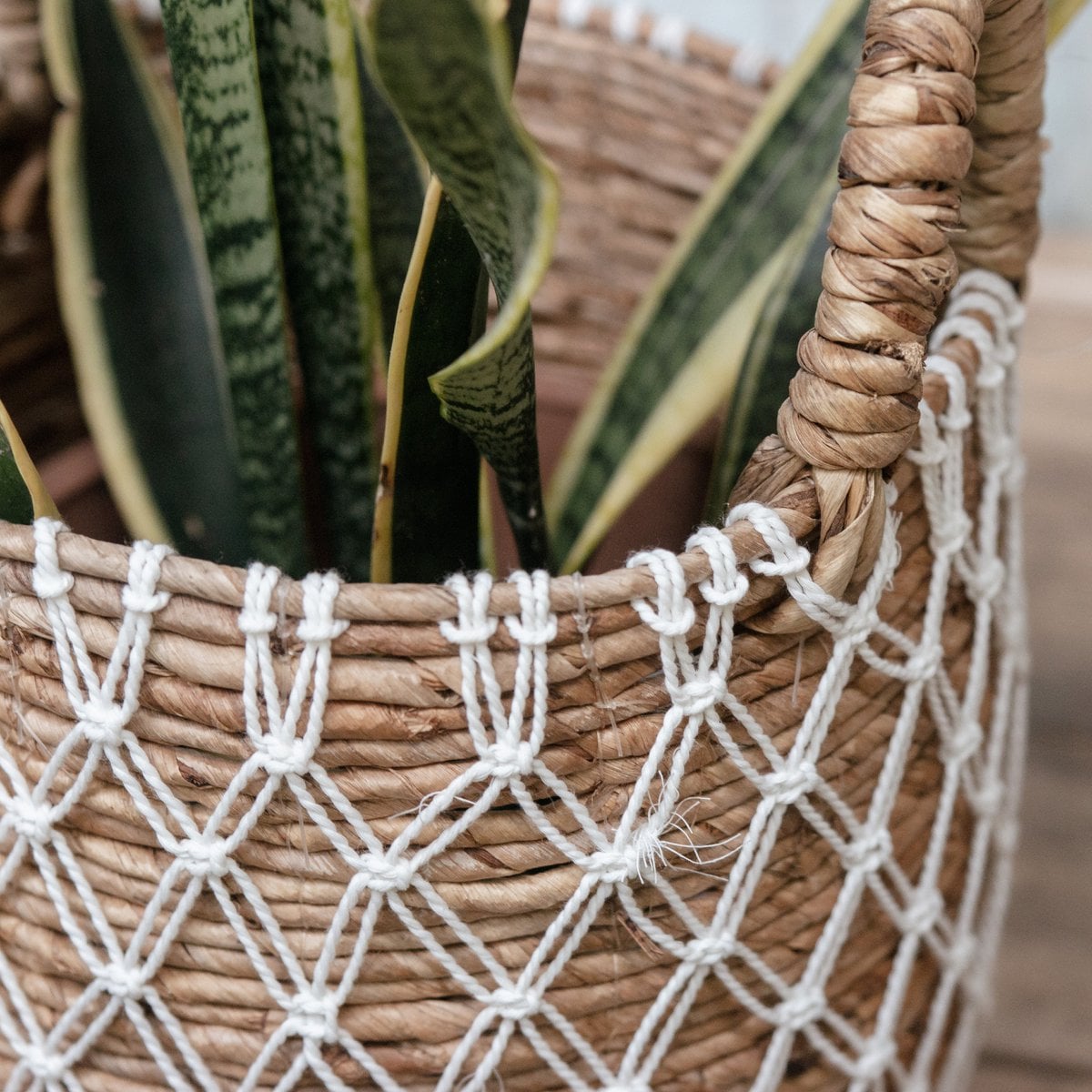Storage basket KUBU made of banana fibre