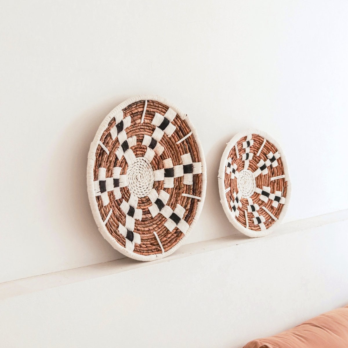 Wall Decor & Bowl TAMAN made of Banana Fiber
